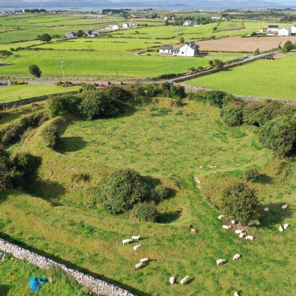 Stunning Artefacts Discovered at Ireland’s Ringfort Rathgurrin