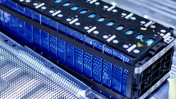 Vantagens das baterias de sódio-ião para veículos elétricos: Uma comparação com as&hellip;